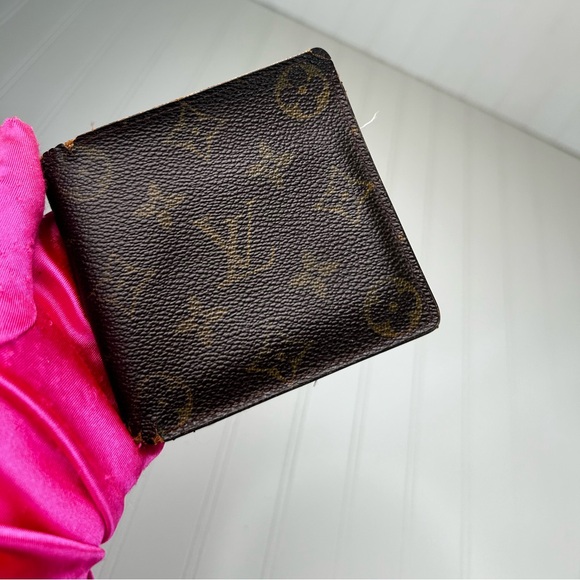 Louis Vuitton Multiple Pocket Wallet - Picture 5 of 16